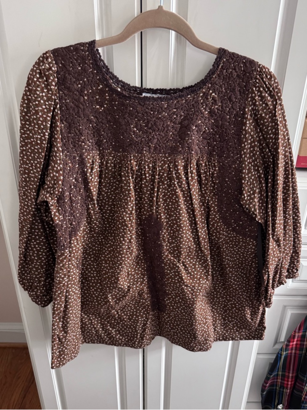 Mi golondrina Fernanda embroidered blouse, like new, medium